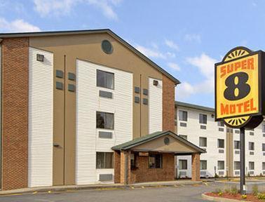 Super 8 By Wyndham Louisville Airport מראה חיצוני תמונה